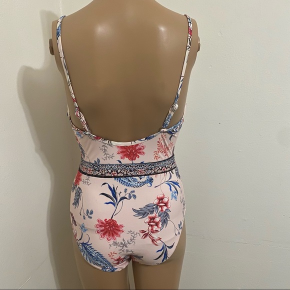 Seafolly NWOT Deep V Plunge One Piece Swimsuit US 6 (Aus 10) Hygienic Liner - Picture 5 of 9